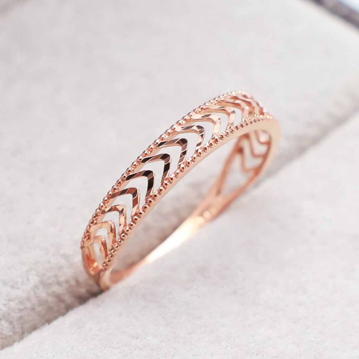 14k 18k 로즈골드 브이 반지 컷팅 모녀 우정 행운 패션 심플 데일리 선물 레이어드(R309)체리스쥬얼리 271,030원