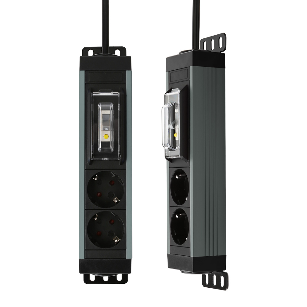 유커먼 고용량 알루미늄 누전차단기 멀티탭 2구 35,700원