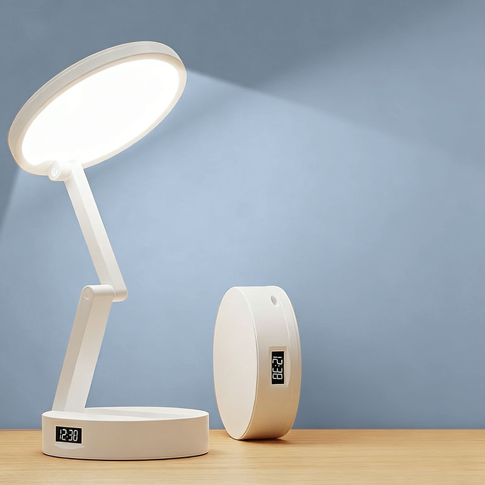 Leesheer  접이식 LED 스탠드 휴대용 블루라이트 차단 시력보호 학습 조명 20,900원