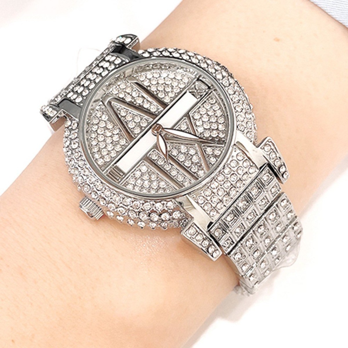 빅 넘버 화이트 실버 체인 시계 여성 패션시계 39,600원