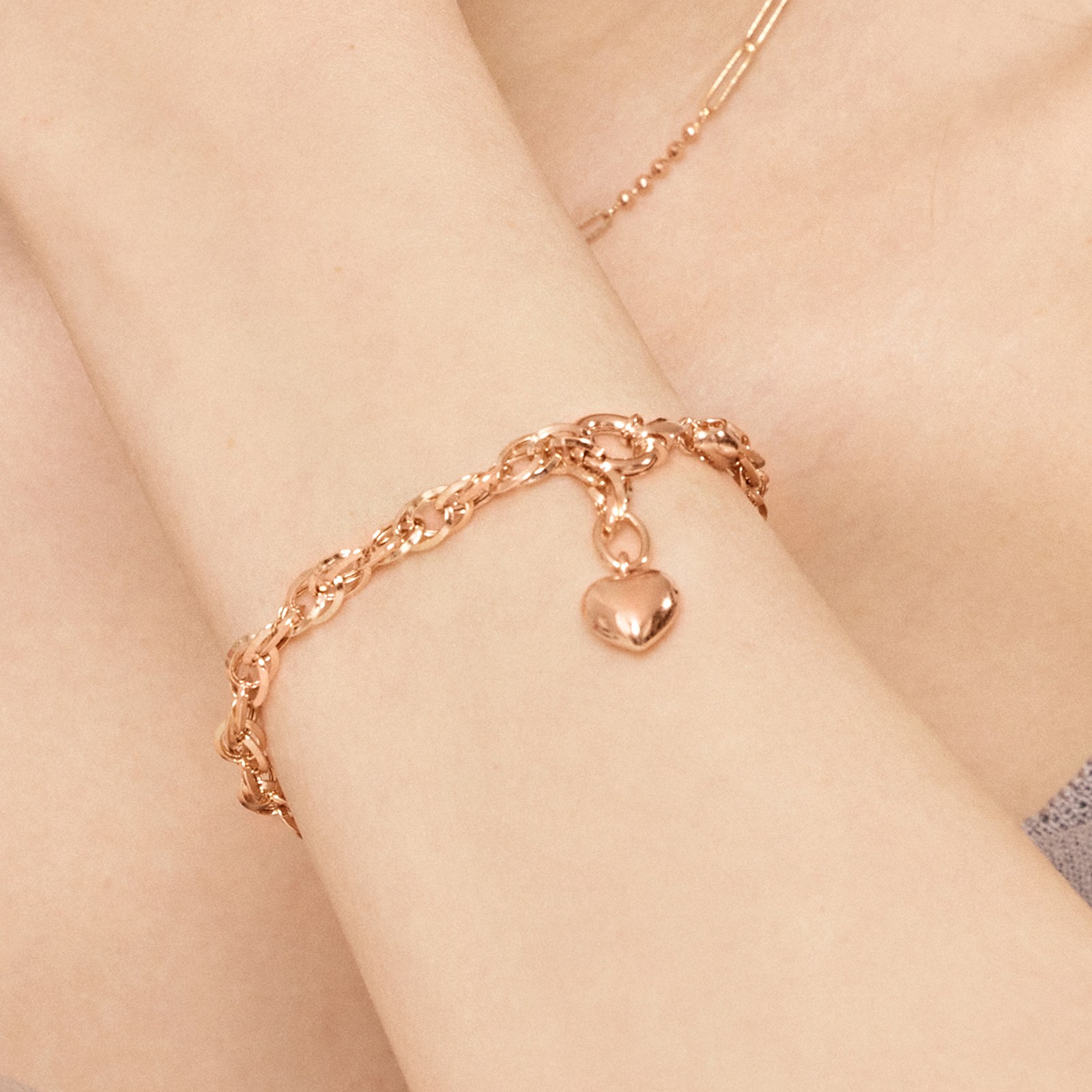 펠리체골드 18K 트윈링크 5.5mm 팔찌(+쇼핑백증정) 선물추천 부모님선물 데일리 금 체인 볼드 볼륨 선물 결혼기념일 여자친구 2,113,200원