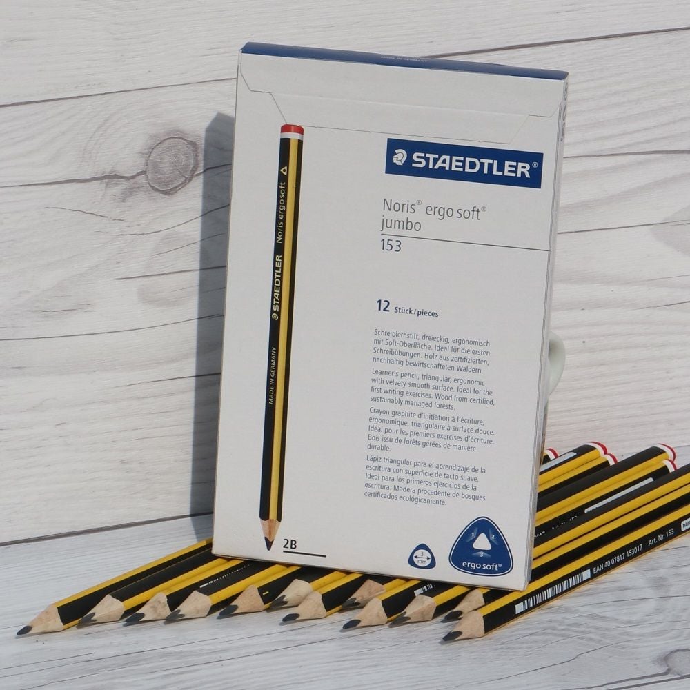 스테들러 독일산 Noris 어린이 점보삼각연필 2B 1타 32,910원