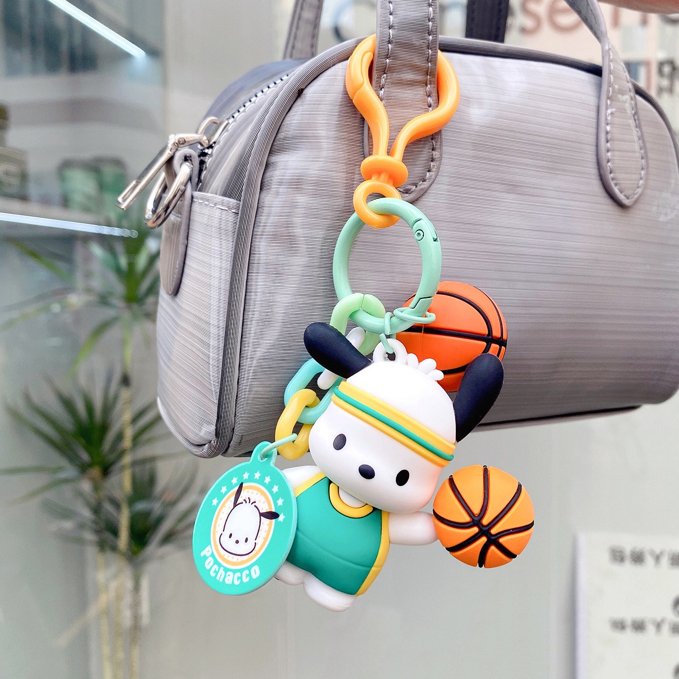 산리오 캐릭터 스포츠 키링 열쇠 에어팟 가방 고리, 농구 포챠코, 1개 8,900원