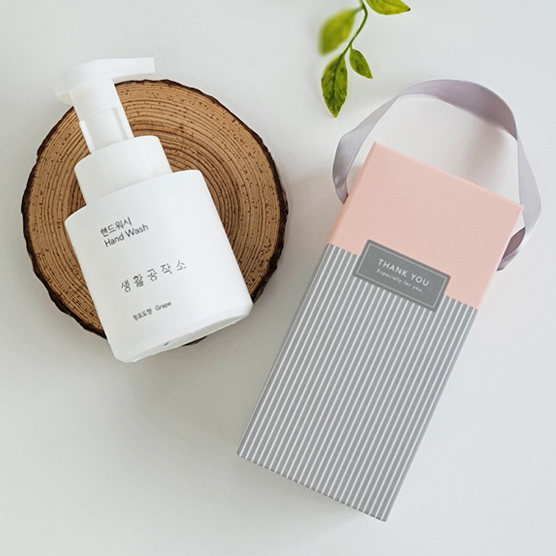 [스티커 제작 핑크 끈박스 완포장 답례품] [생활공작소 핸드워시 250ml 10개] 개인 단체 기관 행사 선물 추천, 1개, 핑크 42,500원