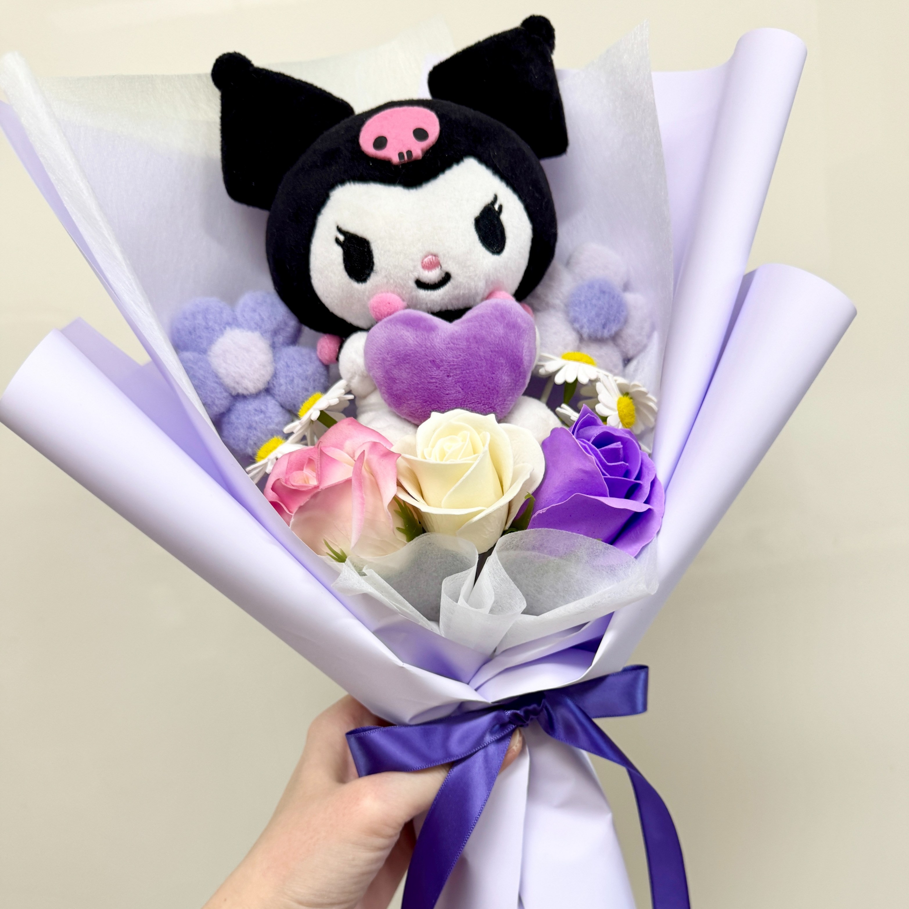 산리오 인형 킨더조이 장미꽃 비누꽃 꽃다발 졸업식 학예회 발표회 재롱잔치 생일 시나모롤 폼폼푸린 마이멜로디 쿠로미 헬로키티 27,000원