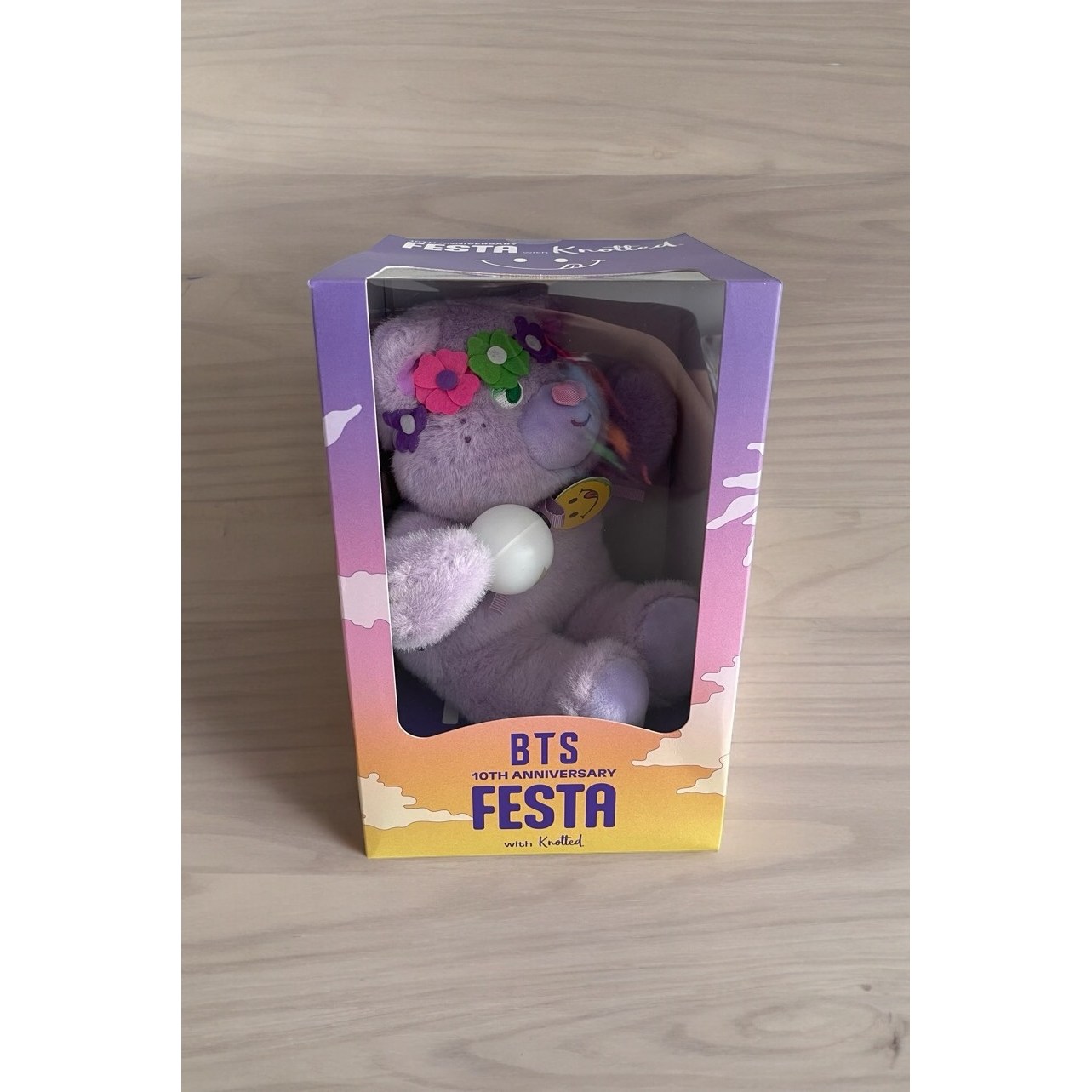 방탄소년단 10주년 페스타 노티드 도넛 콜라보 슈가베어 인형 44,690원