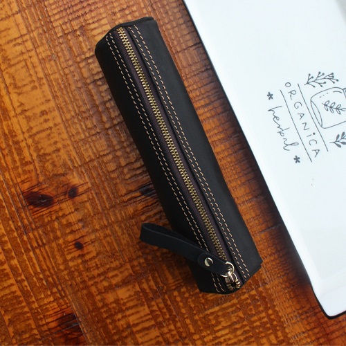 모던 심플 가죽필통, 블랙 컬러, 1개 15,800원