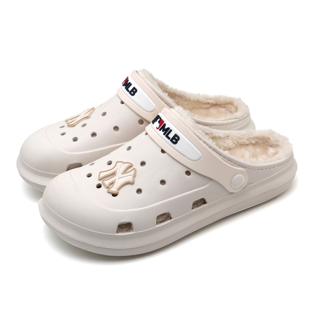 MLB 캠핑 뉴욕양키스 파크 성인 방한슬리퍼 29,900원