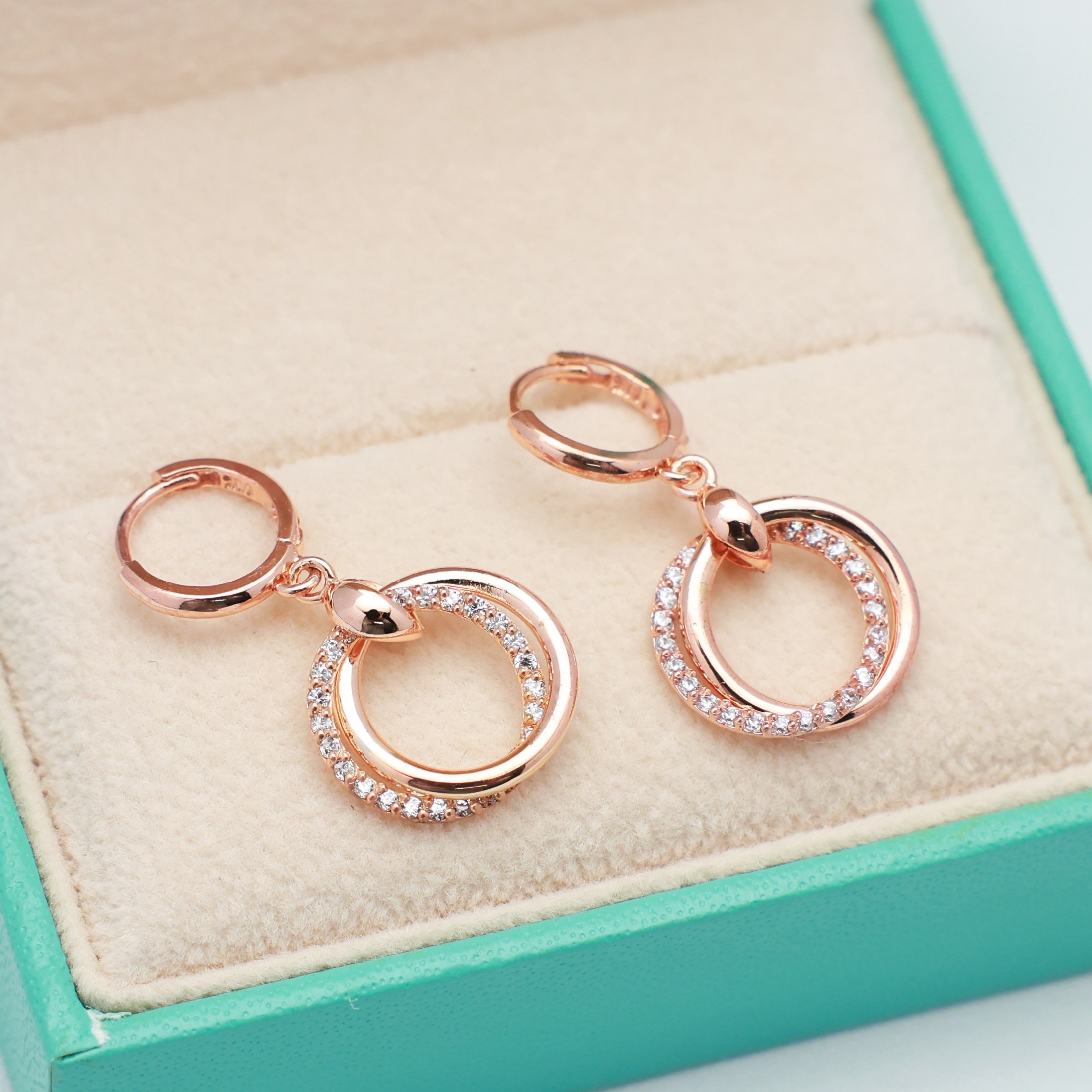 14k 18k 로즈골드 금 귀걸이 딸랑이 원터치 데일리 선물 심플 (E711)체리스쥬얼리 714,440원