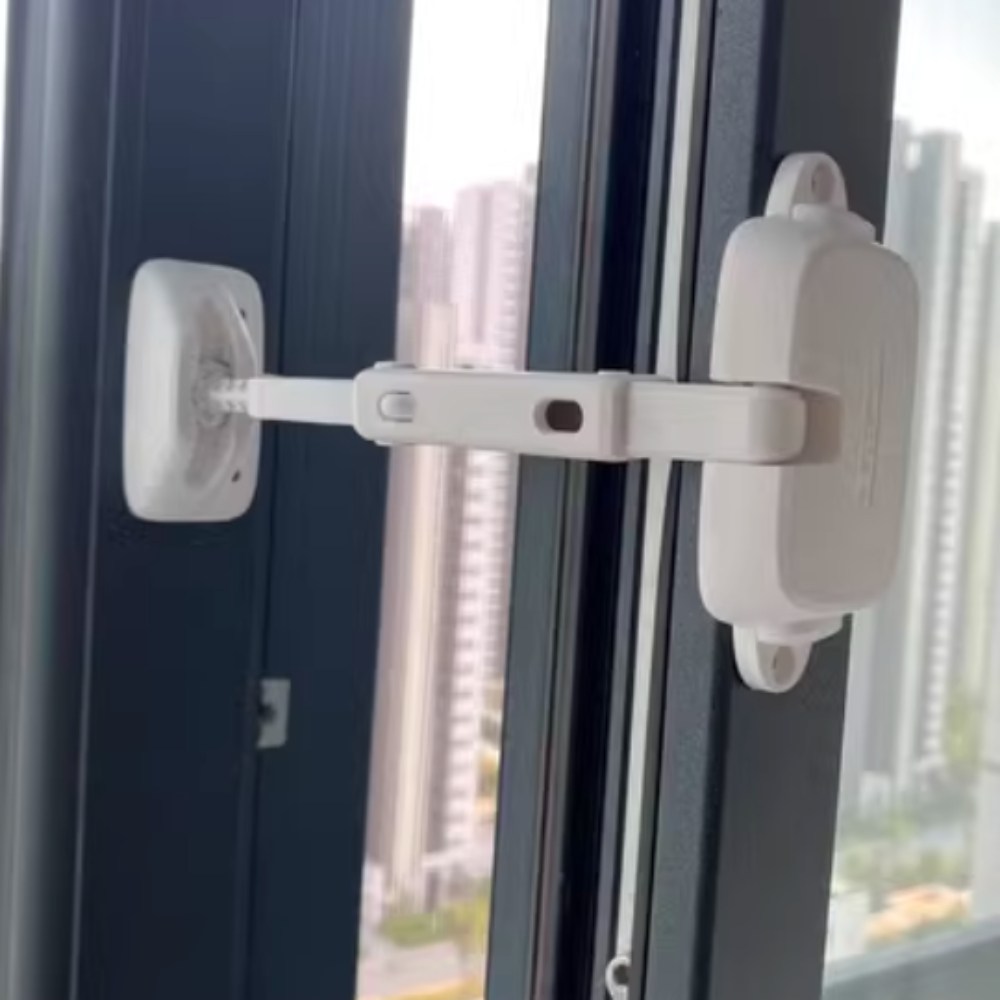 만다린망고 여닫이 창문 스토퍼 고정 이중잠금장치 미닫이 샷시 프로젝트창 15,100원