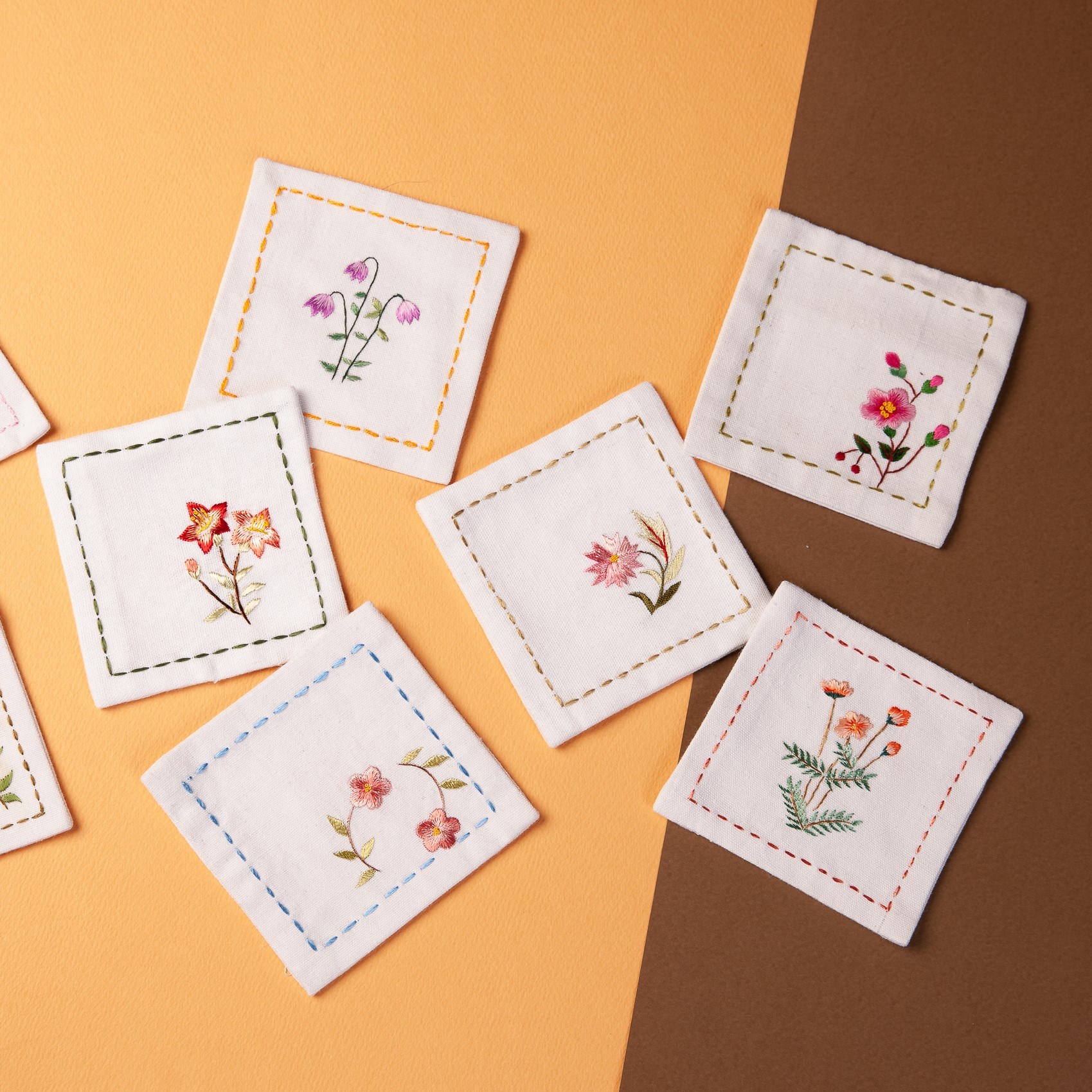 하마공방 고급 전통 손자수 야생화 들꽃 컵받침(티코스터), 손자수 컵받침(랜덤발송) 3,900원
