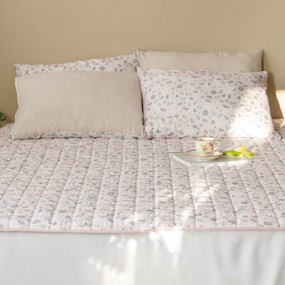 더자리 데일리 프레쉬 누빔 침대 패드 고정밴드형, 엘리아핑크 18,400원