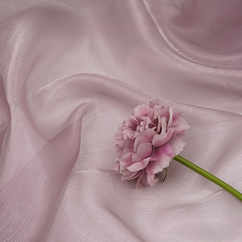 인리치 반짝이는 실크배경천 스모크 퍼플 100 x 150 cm 10,660원