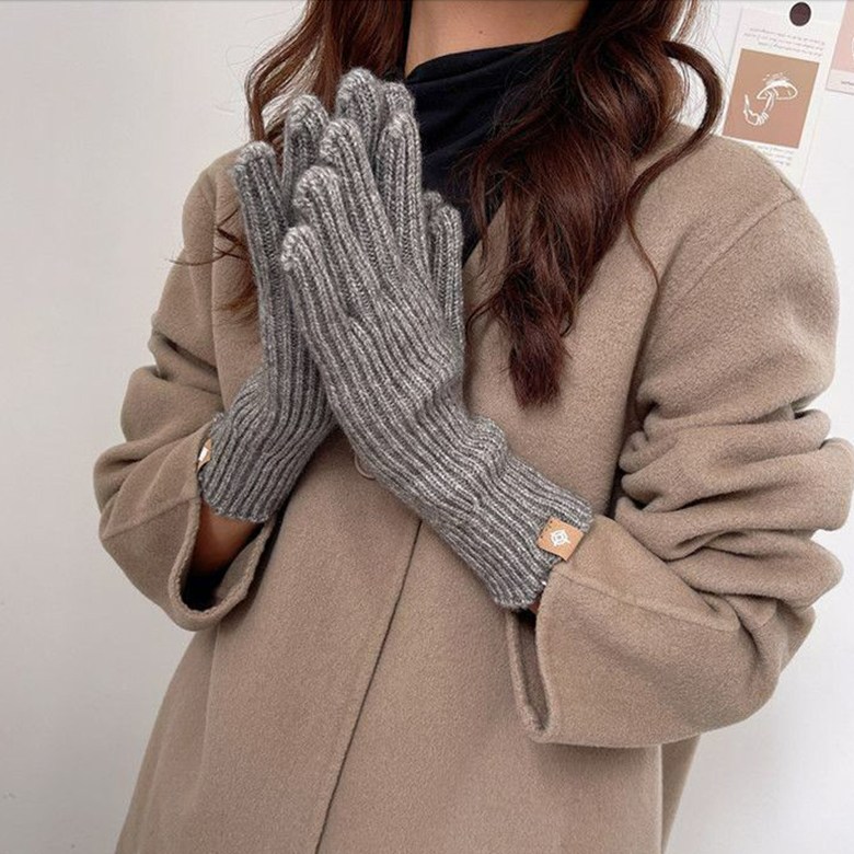 비플로 여성 니트 핑거홀 장갑 스마트폰 터치 손가락 장갑 12,000원