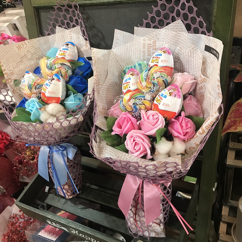 킨더조이 롤리팝 사탕비누꽃다발 / 재롱잔치 / 킨더조이선물 / 유치원 졸업식 꽃다발 25,500원