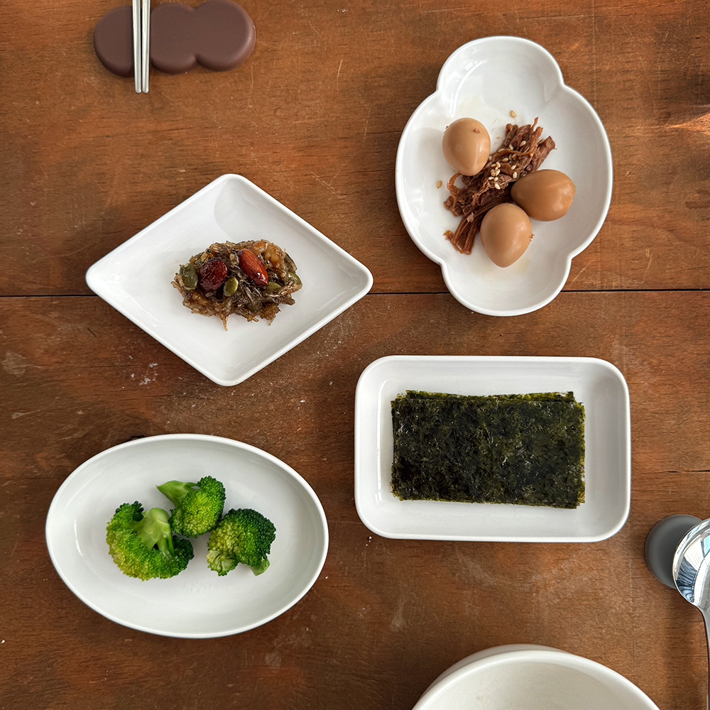 끌리메 크림화이트 칸타 미니플레이트 4종 세트, 크림화이트(오발, 오브롱, 클라우드, 다이아), 1세트 9,900원