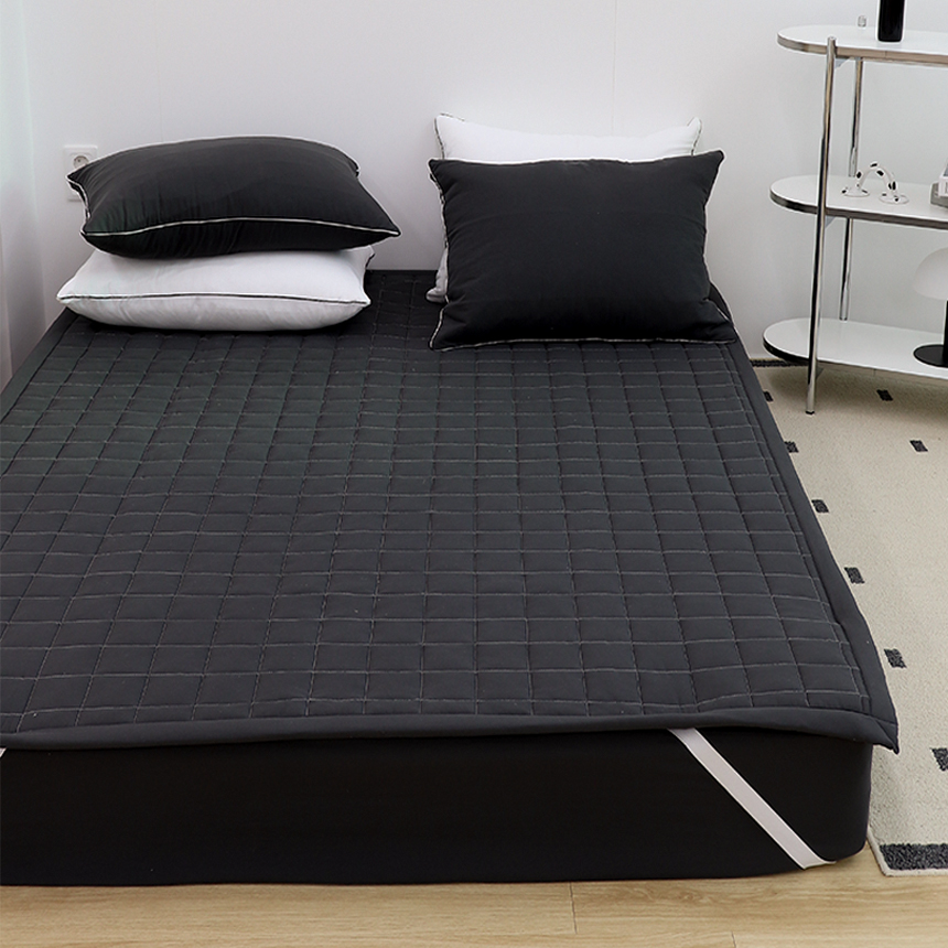 부드럽고 푹신한 워싱 고정밴드형 침대 패드 24,900원