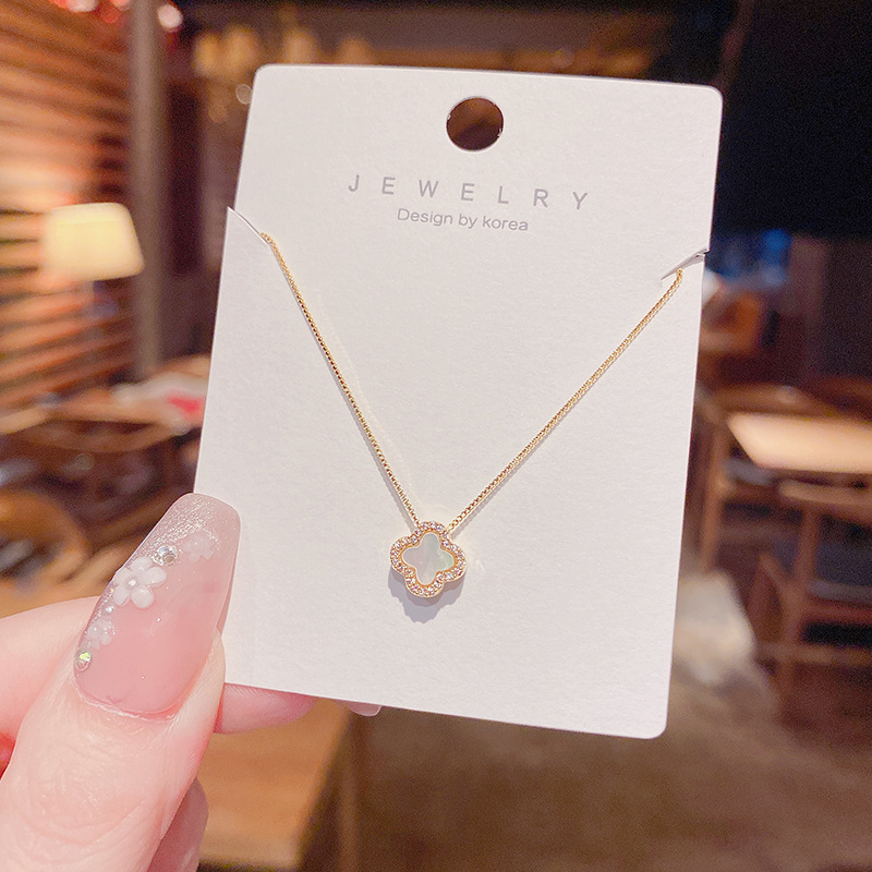 여성 미니 네잎클로버 편던트 목걸이 - 헤비 14K 도금 미니큐빅 세팅 21,500원
