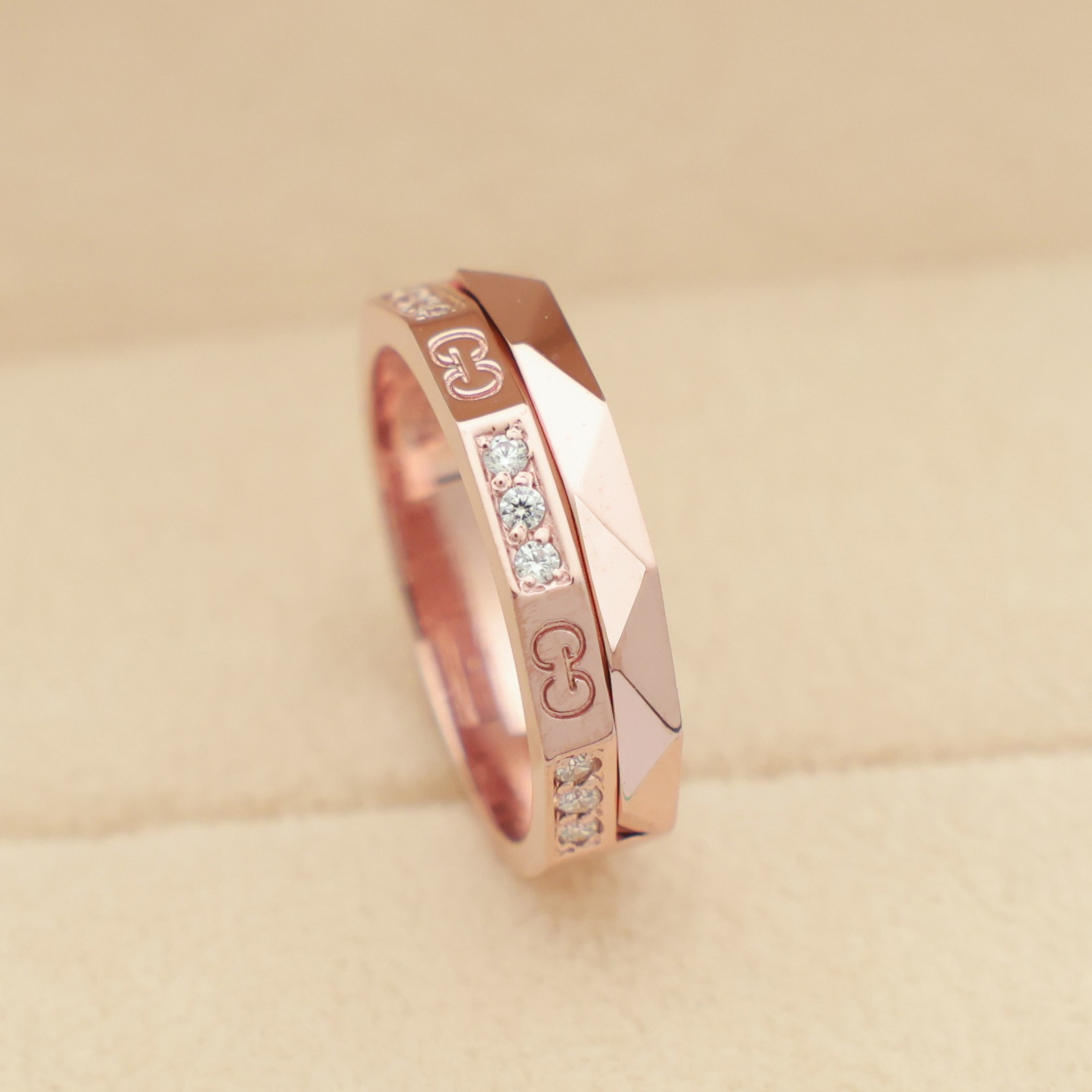 14k 18k 로즈골드 반지 패션반지 럭셔리 커플링 골드 행운 데일리 선물 레이어드(R266) 체리스쥬얼리 1,232,110원