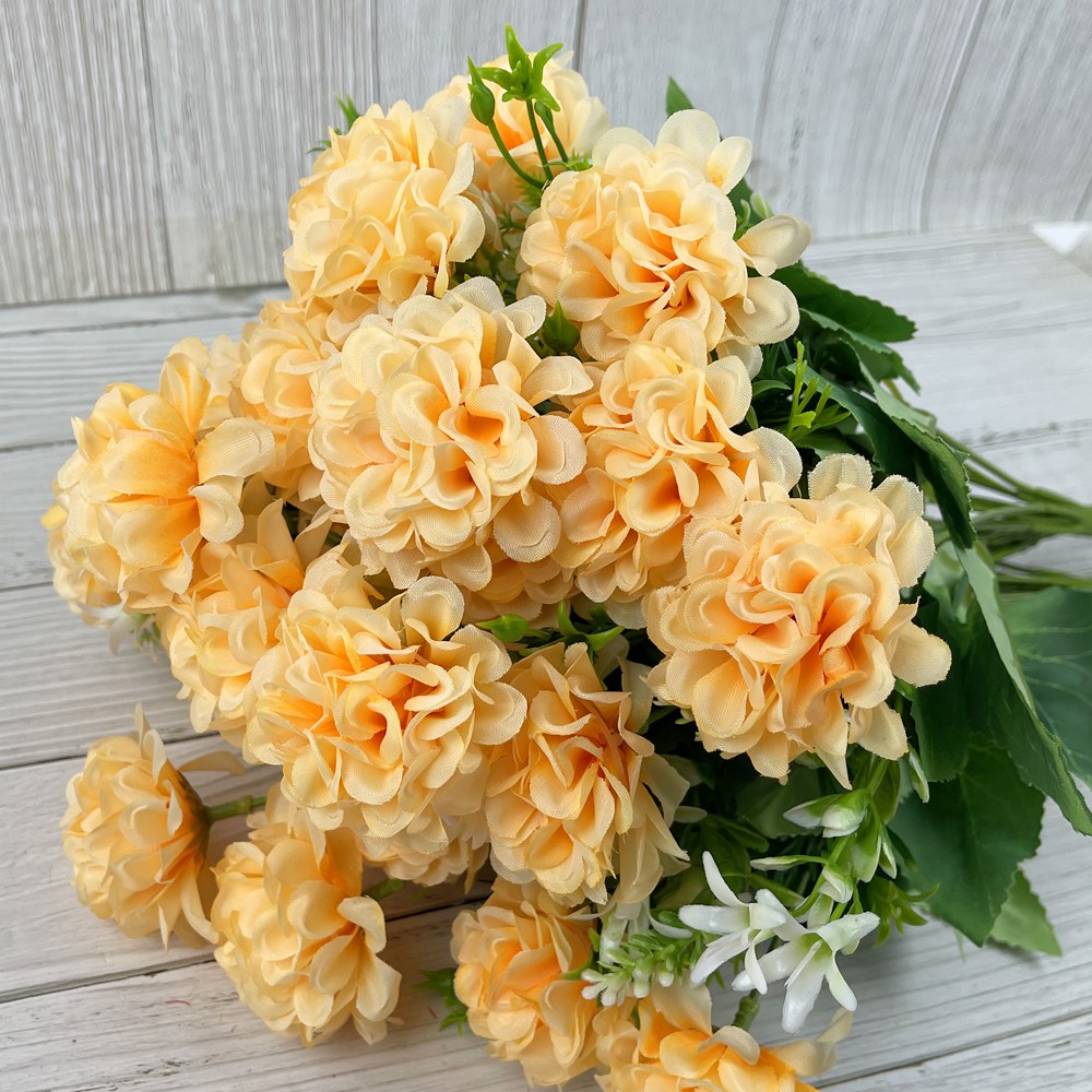 성묘조화꽃 부쉬 인테리어 조화꽃다발 10대 볼국부쉬3P 13,720원