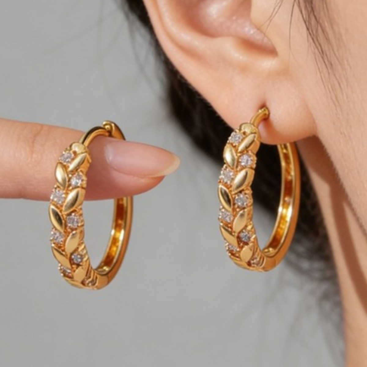 NovaLov 14K 도금 여성용 데일리 원터치 링 귀걸이 39,900원