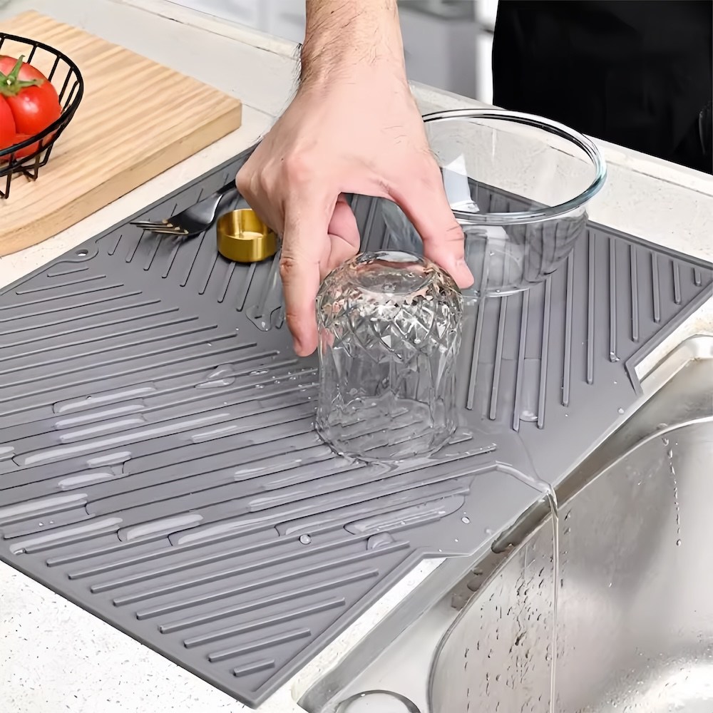 실리콘 물빠짐 식기건조매트 주방 싱크대 다용도 건조대, 그레이, 1개 10,800원