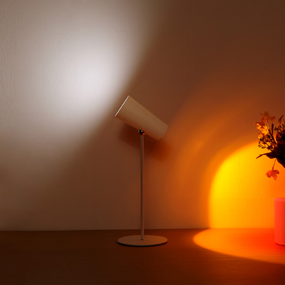 젤센 4IN1 스마트 선셋라이트 무선 LED 데스크 램프 조명 손전등 자연광 무드등 39,800원