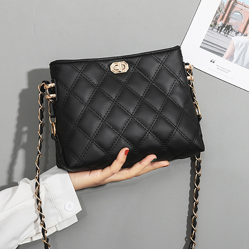 소울린느 데일리 퀼팅 체인 크로스백 (4컬러) 19,900원