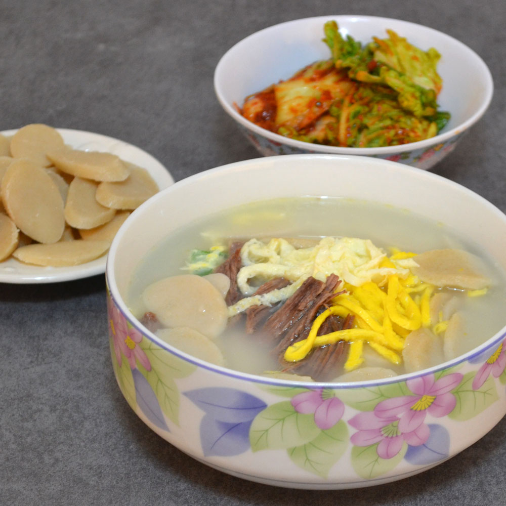 양주골호랑떡 우리쌀 옛날 현미 떡국떡, 1kg, 1개 8,400원