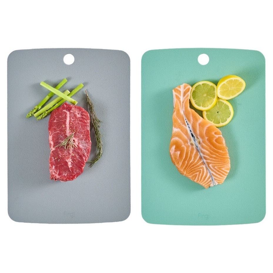 퍼기 유아용 이유식 TPU 도마 2p, 그레이 + 민트, 1세트 13,900원