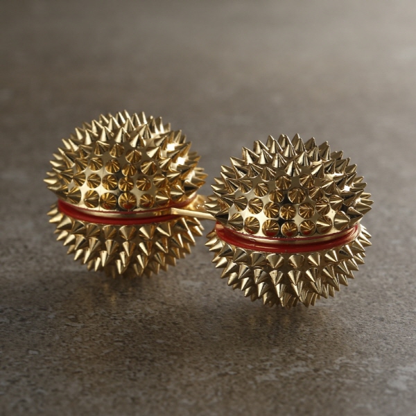 얼전트 금침구 회전하는 지압볼 효도선물 손지압기 휴대용 마사지볼 소근육운동 혈액순환 수지침 지압돌 29,500원