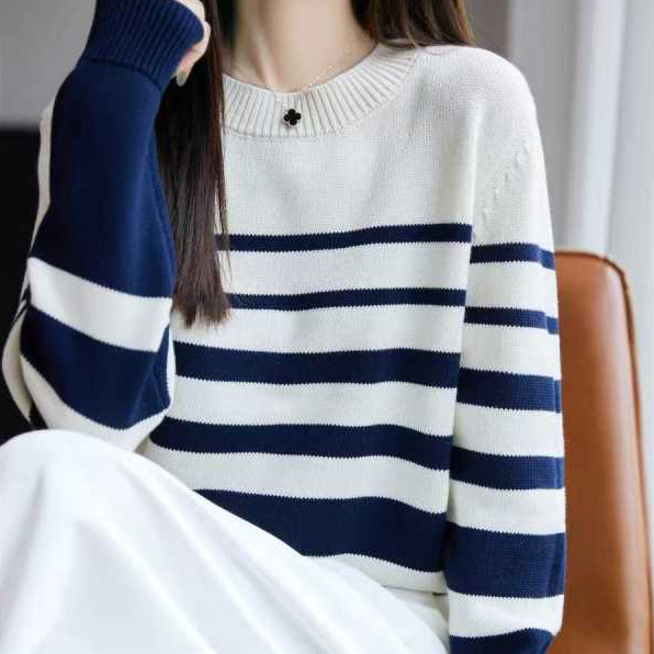 스트라이프 라운드넥 여성 긴팔 니트 줄무늬 오피스 캐주얼 심플 봄 가을 니트티 스웨터 27,880원