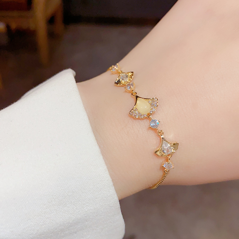 NXNA 도금 14K 패션 프리미엄 라이트 럭셔리 은행잎 팔찌 미니 디자인감 팔찌 XYL-SL013 114,630원