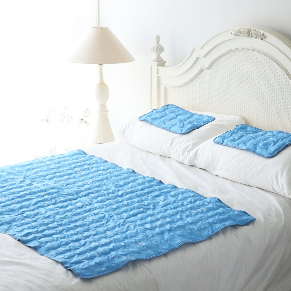 삼원 아이스 쿨매트 추천상품 쿨부인 쿨젤매트 냉매트 강아지쿨매트  고양이쿨매트 아이스매트 12,900원