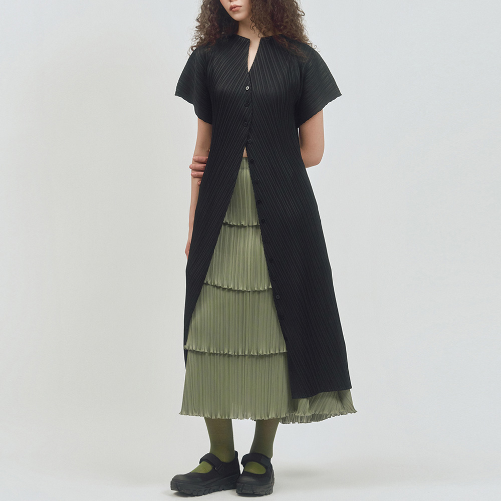 [피네플리츠] 차이나 브이넥 원피스 (2 Color) 190,000원