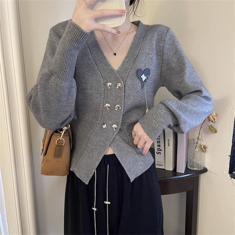 녕동 여성 브이넥 니트 카디건 봄가을 더블 단추 슬림 데일리 숏카디건 31,400원