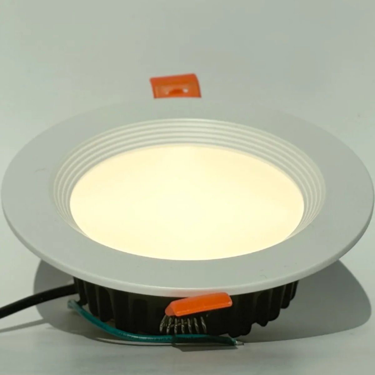 쓰리온 발명특허 LED 4인치 다운라이트 10W 100mm 37,500원