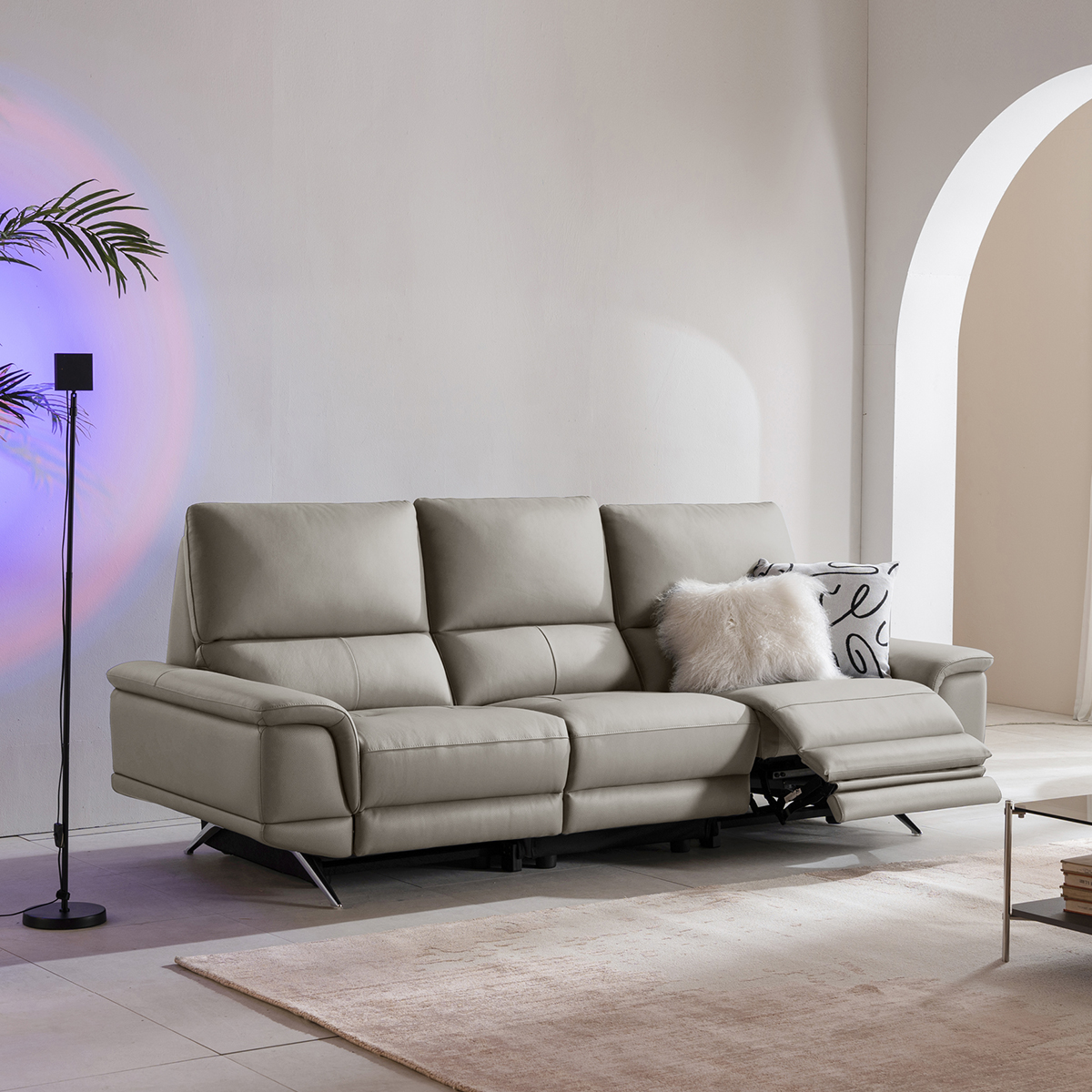 리바트 미유 3.5인용 일면형 리클라이너 소파 방문설치 1,920,910원