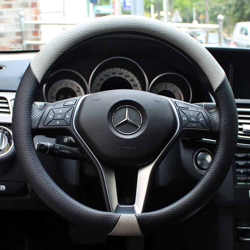 하이칸 투칼라 포인트라인 그립 자동차 핸들커버 + 물티슈 23,600원