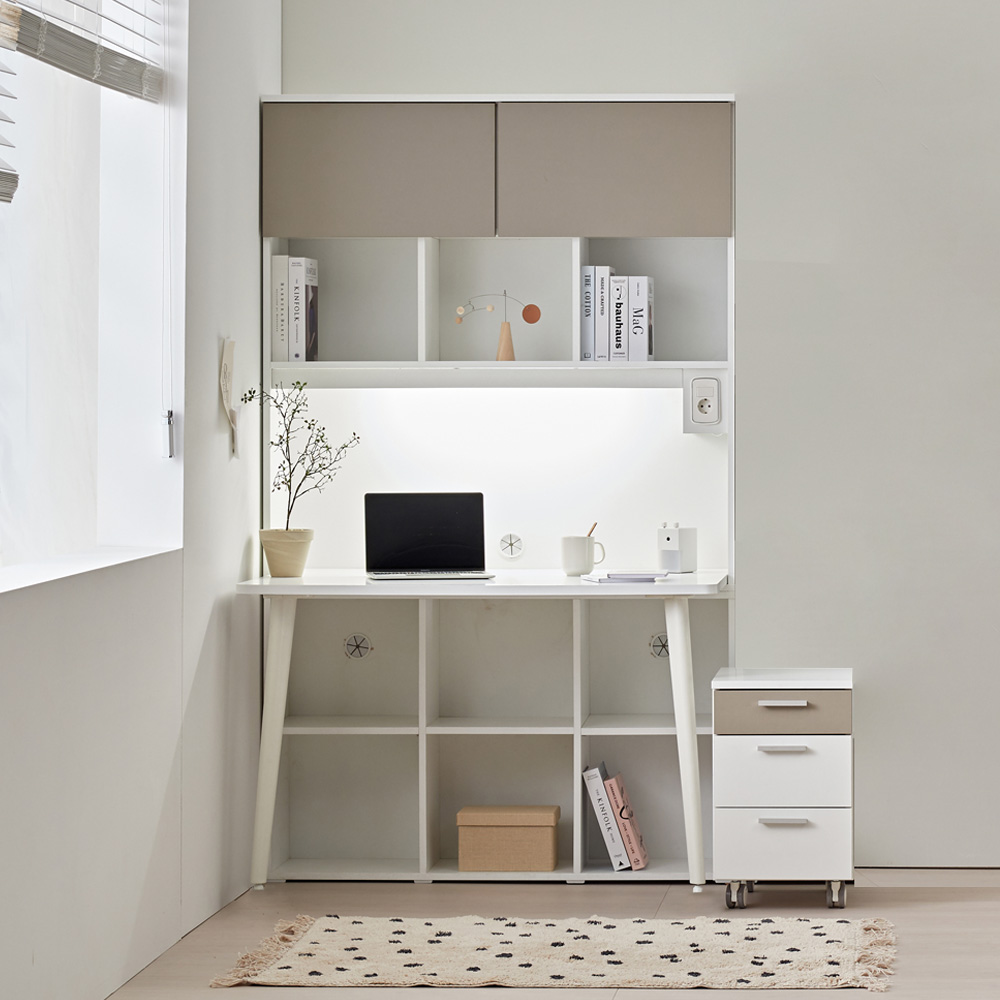 동서가구 E0 제니오 1200 LED 조명 책상 입식형 DF927370 246,000원