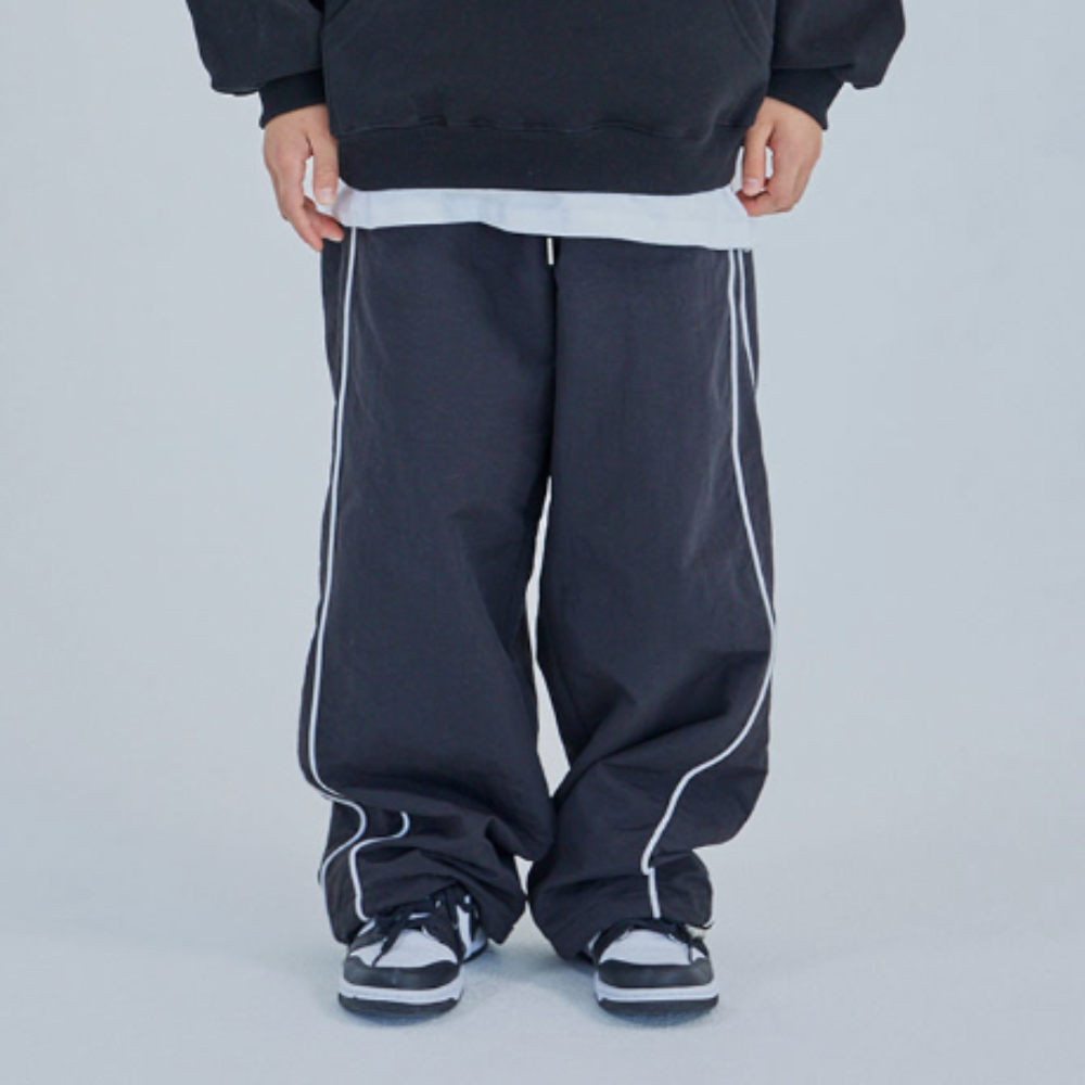 베리드 주니어 기모 파이핑 파라슈트 보온 팬츠 41,000원
