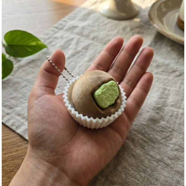 조이맘마켓 한입 두쫀쿠 클리커 키링 15,900원