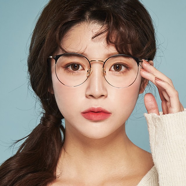 하루홀릭 동그란 원형 빈티지 블루라이트 차단 티타늄 하금테안경 43,000원