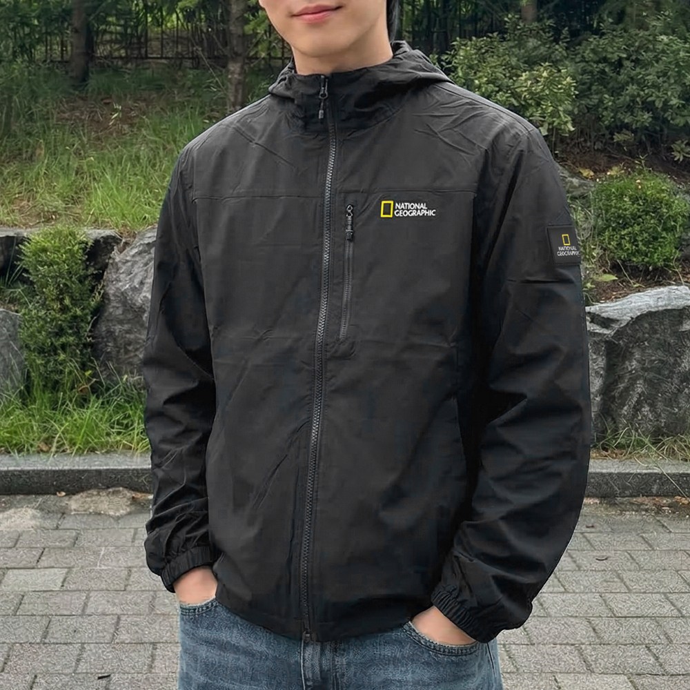 내셔널지오그래픽 바람막이 WD 월리스 UR 아엘 LT 후드 자켓 + 다용도 가방 세트 139,000원