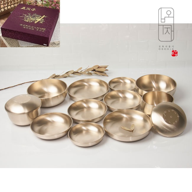 [오부자방짜유기] 2인조 우단 조각거북 생활칠첩반상기 19p세트 / 무형문화재14호 724,500원