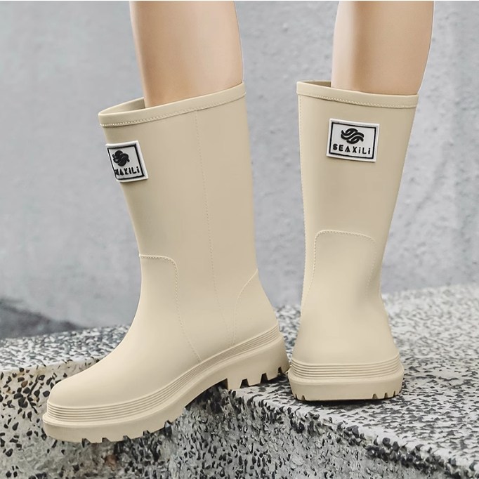 하모리 여성 데일리 패션 미들 레인부츠 발편한 가벼운 미끄럼방지 방수 장화 16,800원