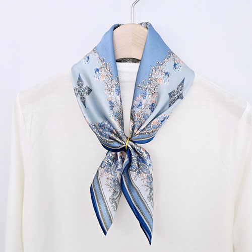 클래식 마차 실크 100% 스카프+링세트 여성 쁘띠 스퀘어 스카프 18,900원