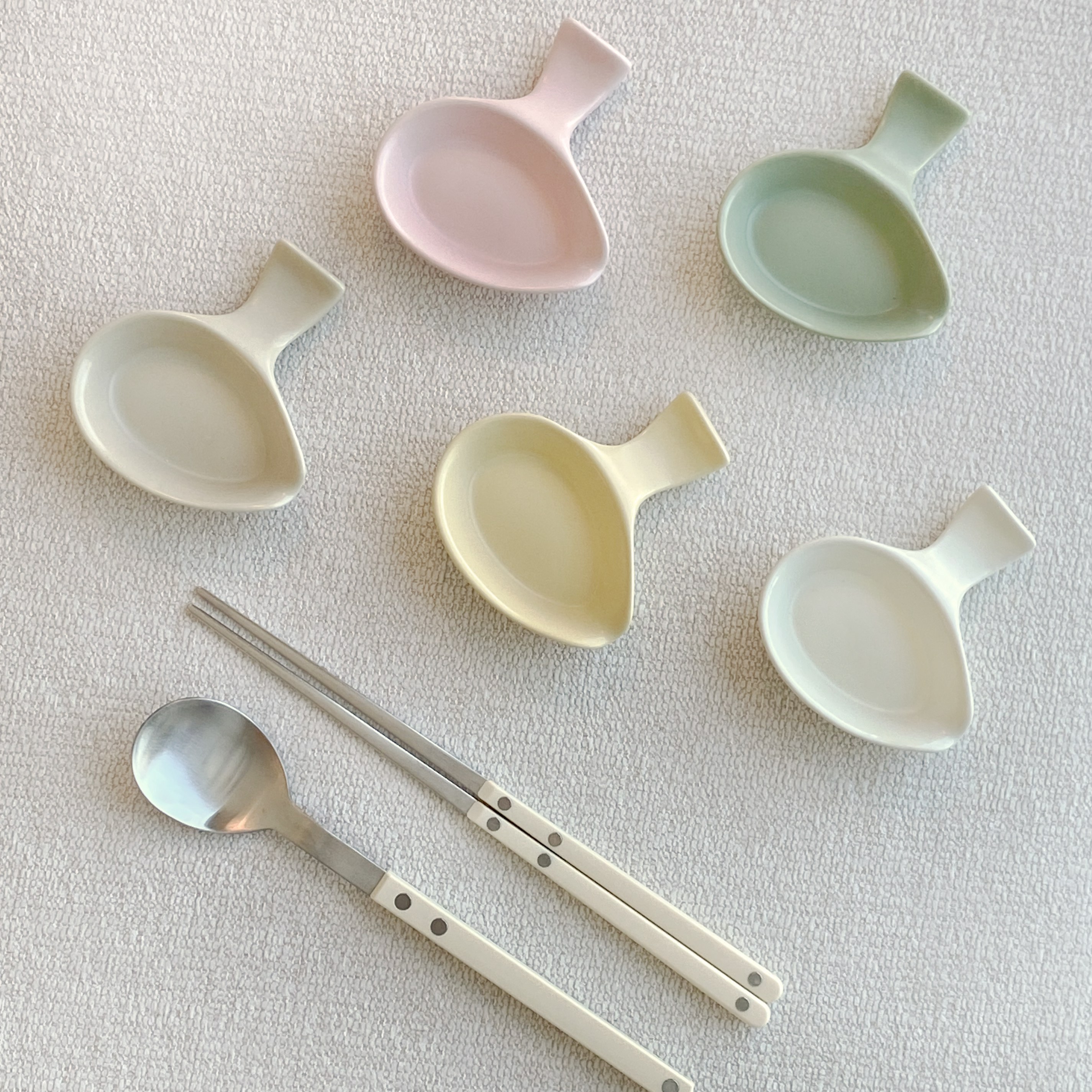 도자기 몽글 수저받침 숟가락 젓가락 받침 2,800원