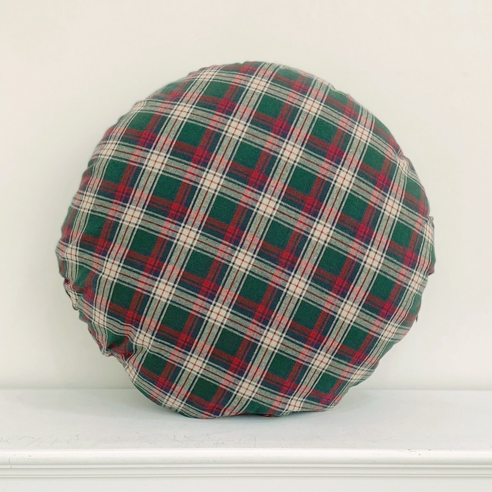 유노야 크리스마스 빈티지체크 원형 쇼파쿠션커버 45cm(지름) 북유럽 가을겨울 동그란쿠션커버 14,500원