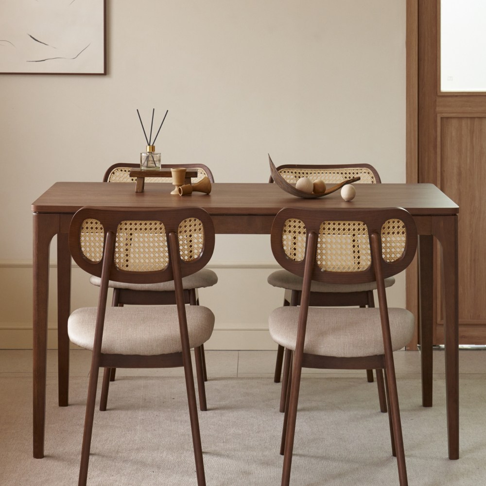 모던하우스분당점 글렌 테이블 1400 월넛 세트 글렌체어 4 875,000원